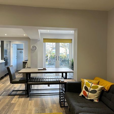 לאנבריס Homely House At The Foot Of Snowdonia מראה חיצוני תמונה